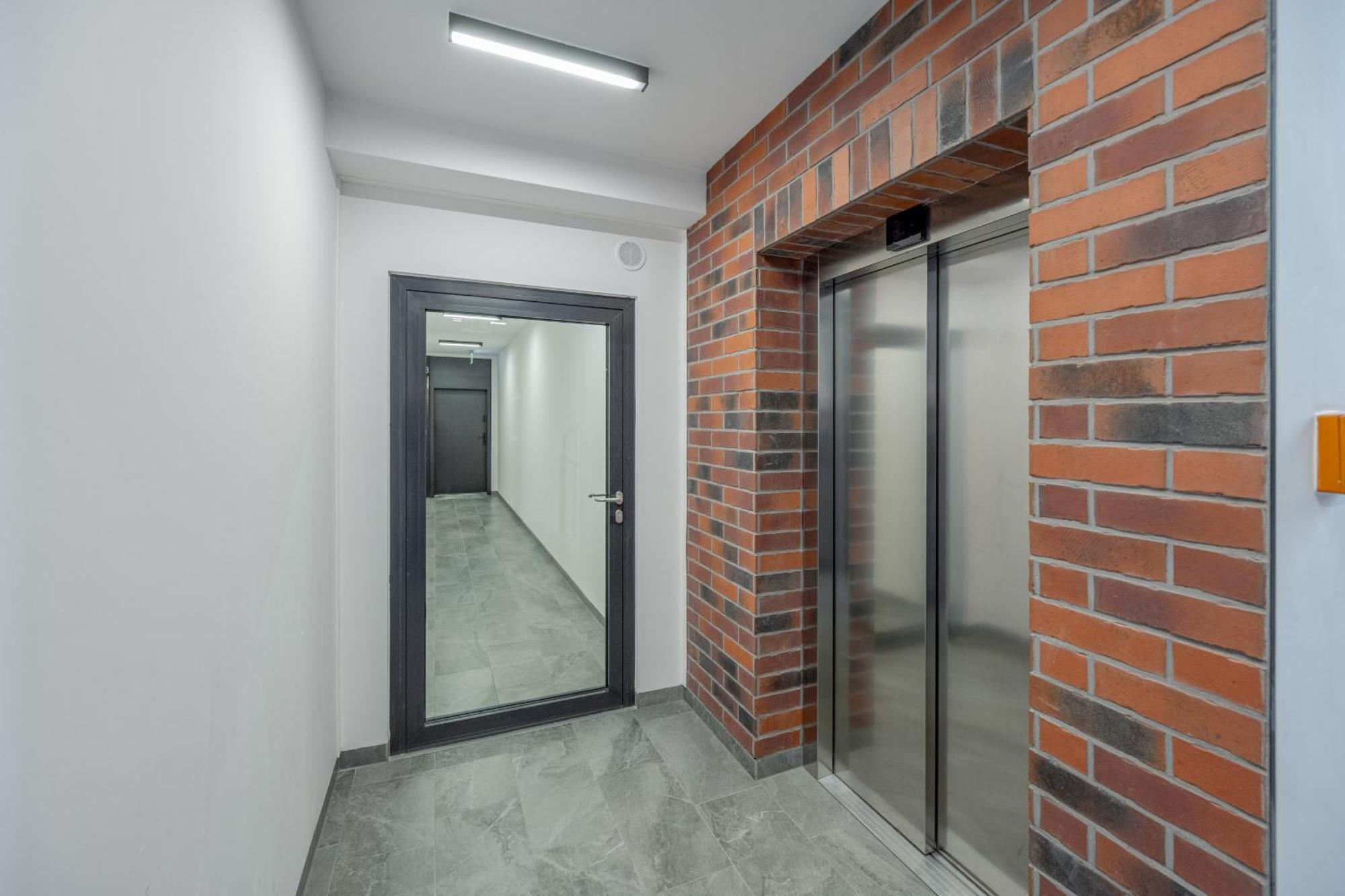 Luksusowy Apartament Z 3 Sypialniami, Klimatyzacja, Parkingiem I Biurkiem We Wroclawiu By Renters Prestige Exterior photo