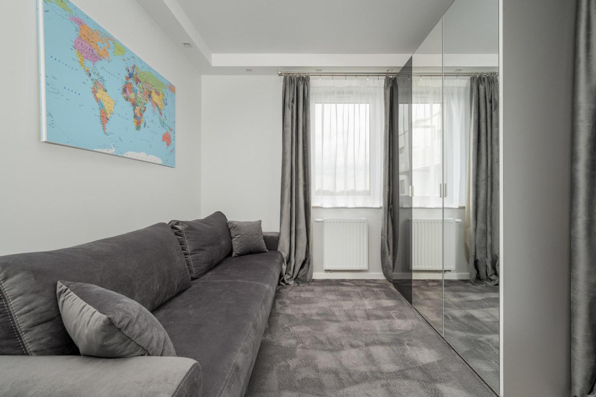 Luksusowy Apartament Z 3 Sypialniami, Klimatyzacja, Parkingiem I Biurkiem We Wroclawiu By Renters Prestige Exterior photo