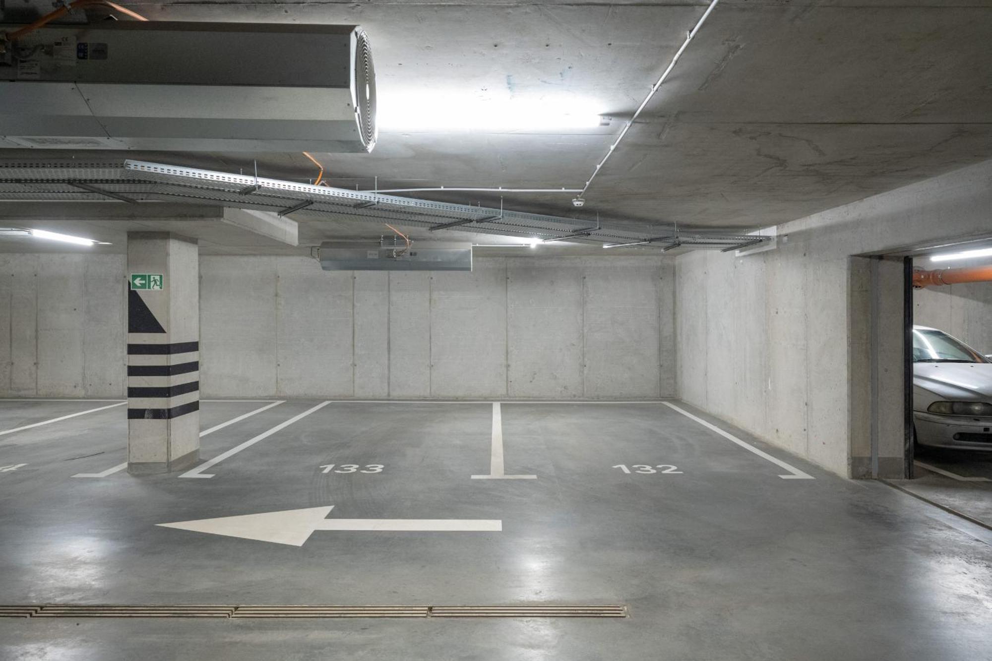 Luksusowy Apartament Z 3 Sypialniami, Klimatyzacja, Parkingiem I Biurkiem We Wroclawiu By Renters Prestige Exterior photo